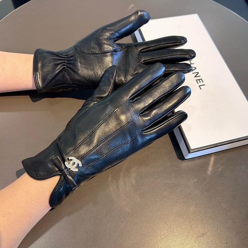 Chanel gloves hm230